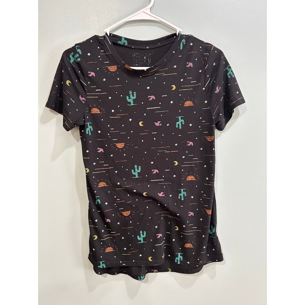 Cactus Desert Print Short Sleeve T-Shirt Womens Black Crewneck Sun Moon Star M